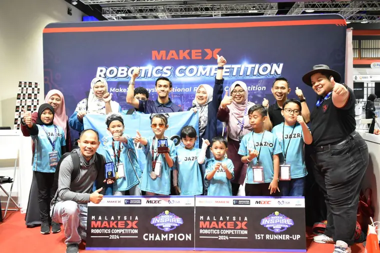 Pelajar MTSFAZ dalam program digital dan teknologi